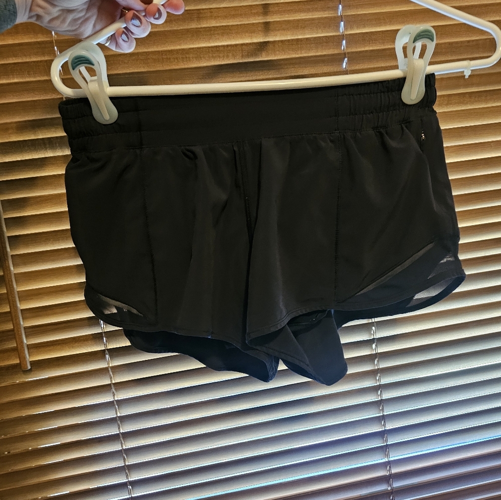 Lululemon Hottie Hot shorts